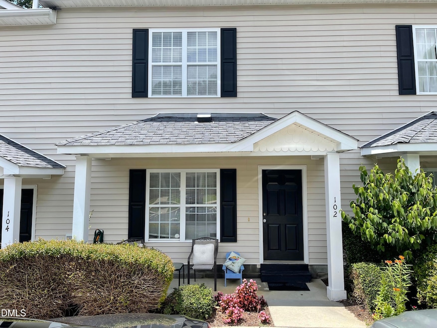 102 Licorice Dr, Apex, NC 27502 - photo 1