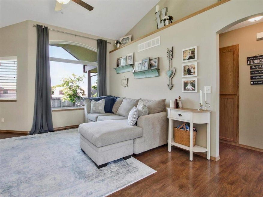 3834 N Rutgers Ct, Maize, KS 67101 - photo 1