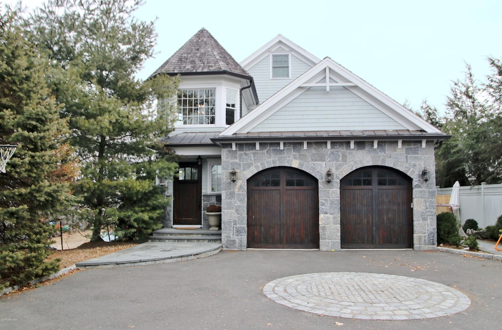 24 Home Place unit A, Greenwich, CT 06830 - photo 1