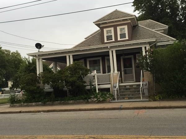 1330 Cranston St unit 1, Cranston, RI 02920 - photo 1