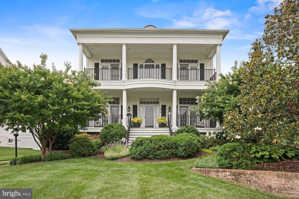 9012 Virginia Terrace, Lorton, VA 22079 - photo 1