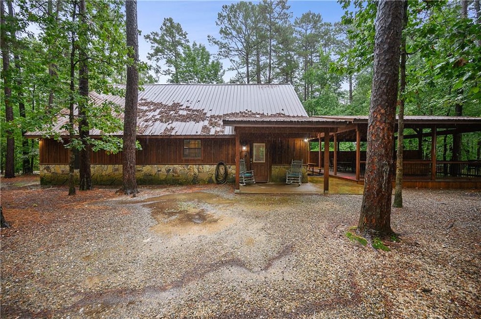 209 Ebb Tide Rd, Broken Bow, OK 74728 - photo 1