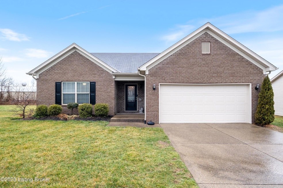 468 Gentry Crossings Blvd, Mount Washington, KY 40047 - photo 1