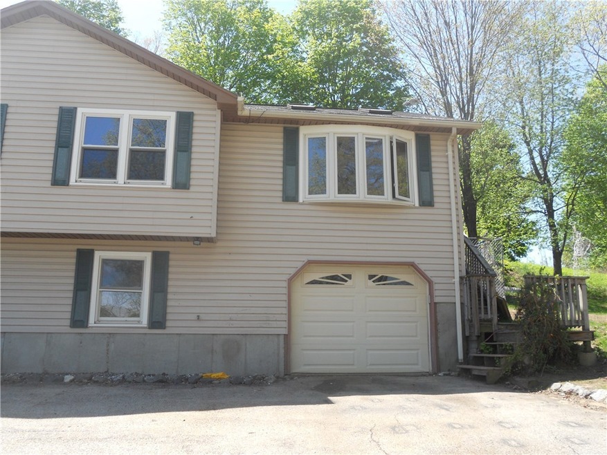 112 Bouvier Ave unit B, Manville, RI 02838 - photo 1