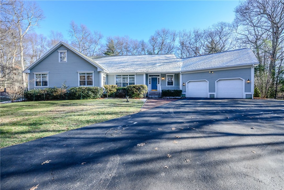 33 Carpenter St, Rehoboth, MA 02769 - photo 1