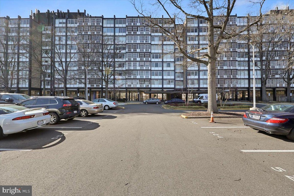 1311 Delaware Ave SW unit S-242, Washington, DC 20024 - photo 1