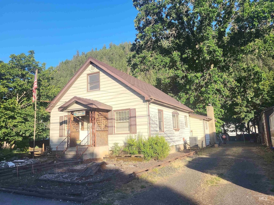 For Sale $275,000