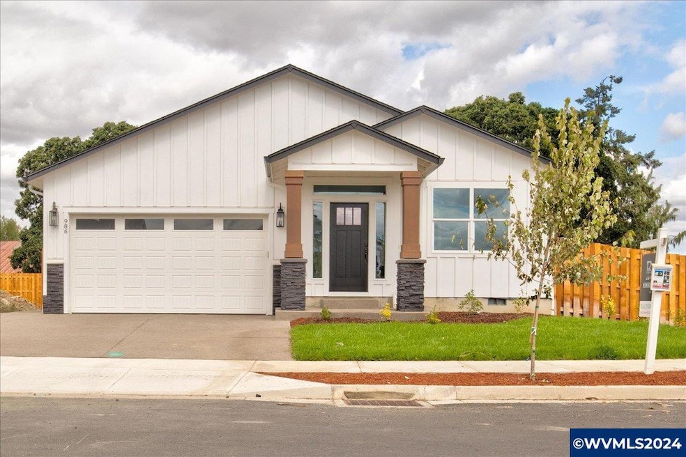 986 Sassafras St, Independence, OR 97351 - photo 1