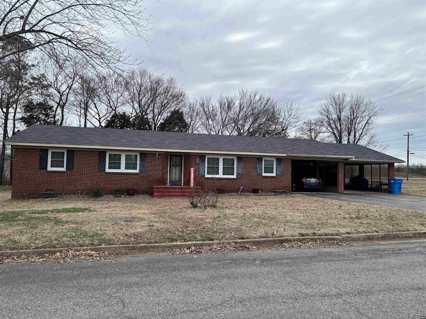 Sold $136,100 • Co-Listing Agent