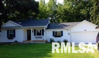 1025 W 53rd St, Davenport, IA 52806 - photo 1