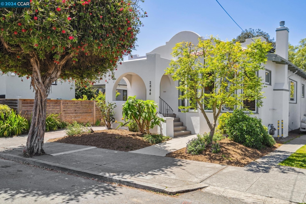 2844 Stanton St, Berkeley, CA 94702 - photo 1