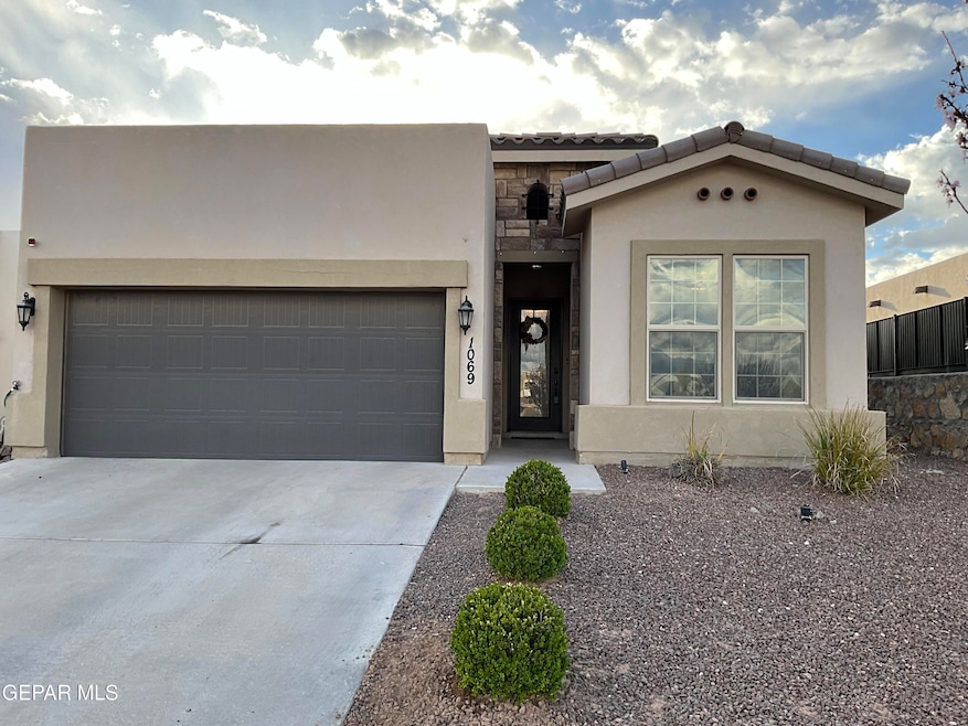 1069 Gaitan St, Horizon City, TX 79928 - photo 1