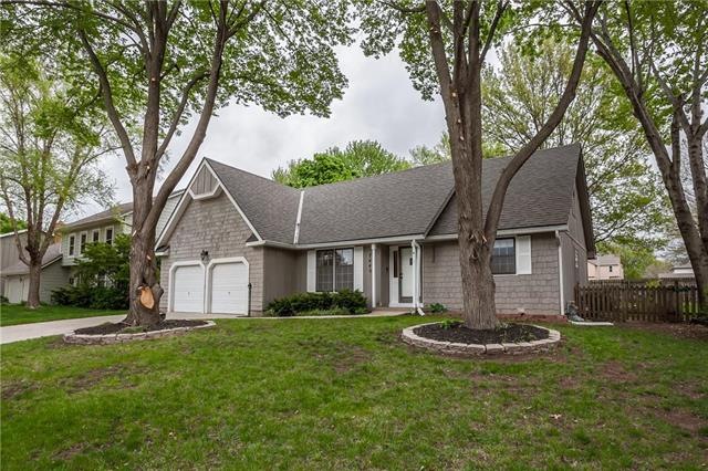Welcome home to 7445 Monrovia!