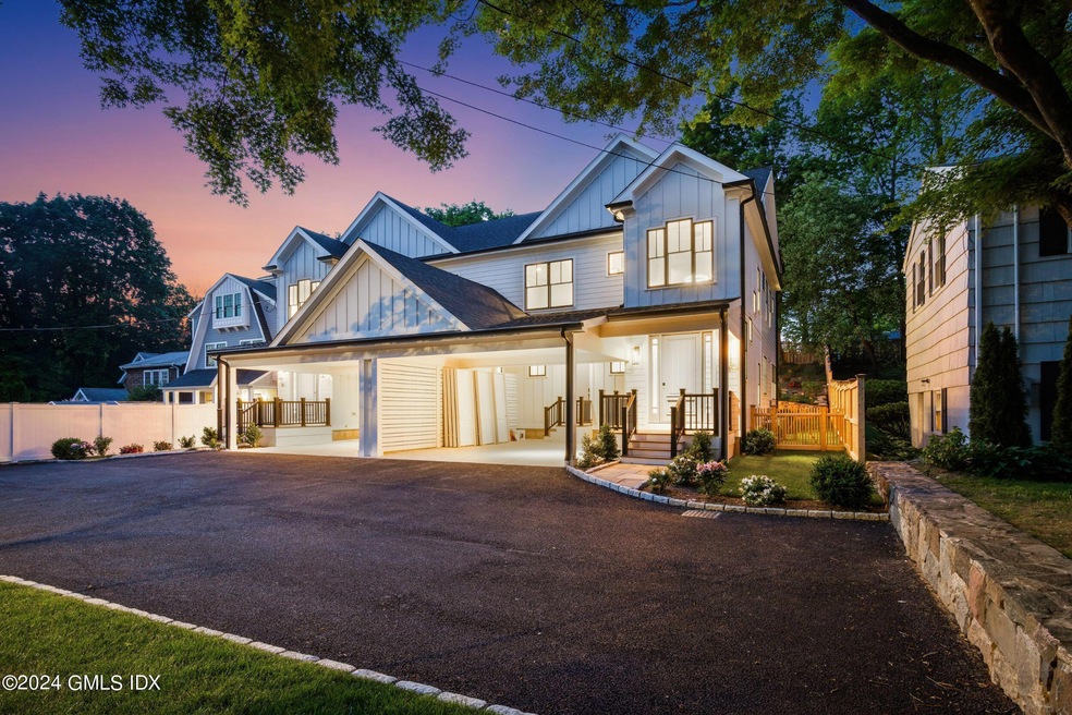 38 Cassidy Park unit 38, Greenwich, CT 06830 - photo 1