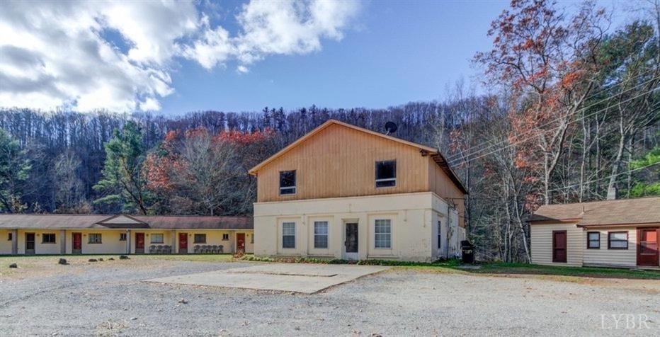 7791 Lexington Turnpike, Vesuvius, VA 24483 - photo 1
