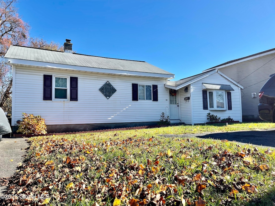 305 Harlem St, Schenectady, NY 12306 - photo 1