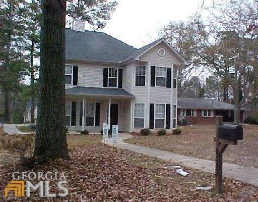 330 Hilltop Circle Extension SW, Mableton, GA 30126 - photo 1