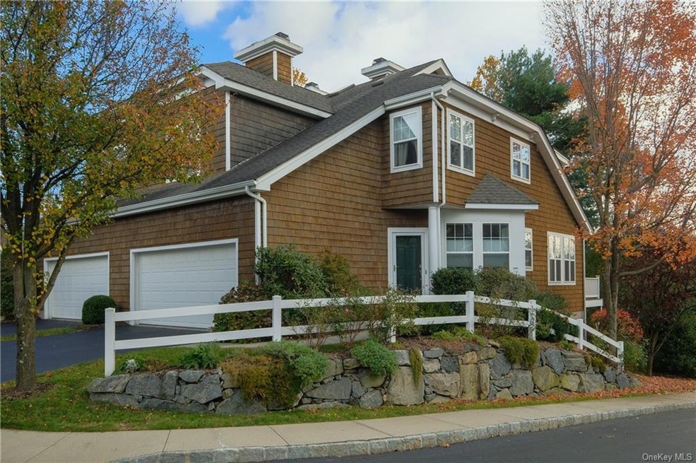 12 Wyldwood Dr, Tarrytown, NY 10591 - photo 1