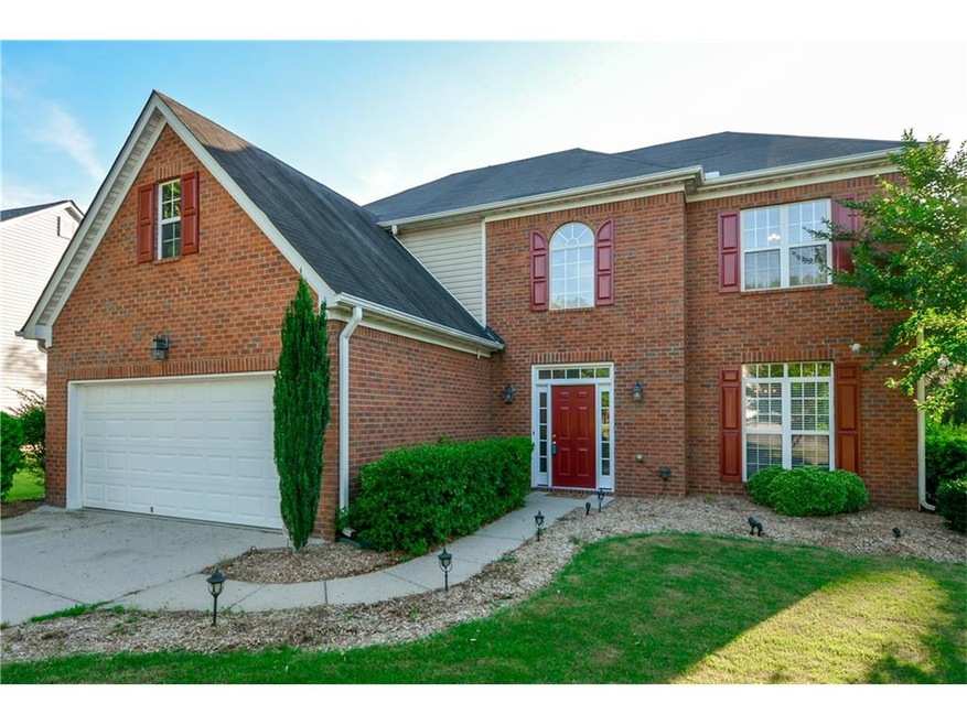 5650 Stephens Mill Dr, Sugar Hill, GA 30518 - photo 1