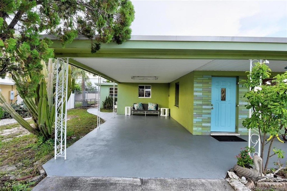 1705 NE Hilltop St, Jensen Beach, FL 34957