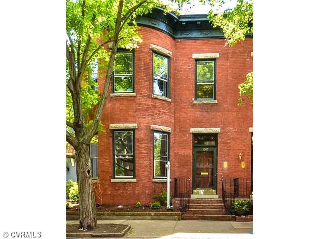Exterior Front - Stunning victorian Fan rowhouse o