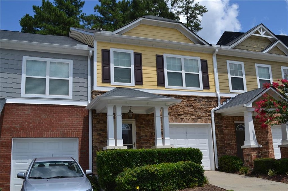 Three Bedroom Two and a Half Bath Townhome In a Gr