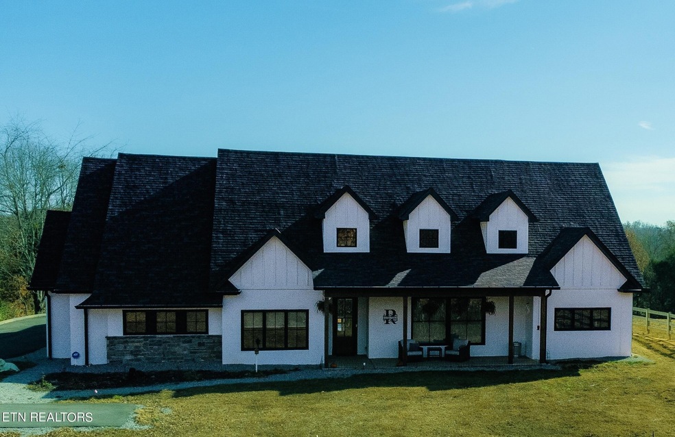 12714 Lovelace Rd, Knoxville, TN 37932 - photo 1