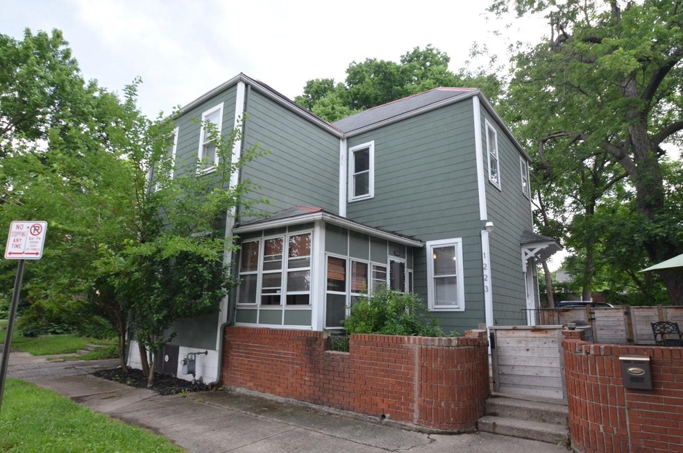 1223 Hunter Ave