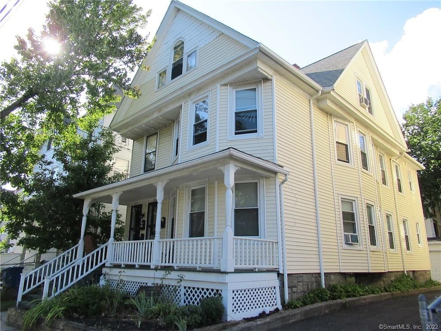 618 Atlantic St, Bridgeport, CT 06604 - photo 1