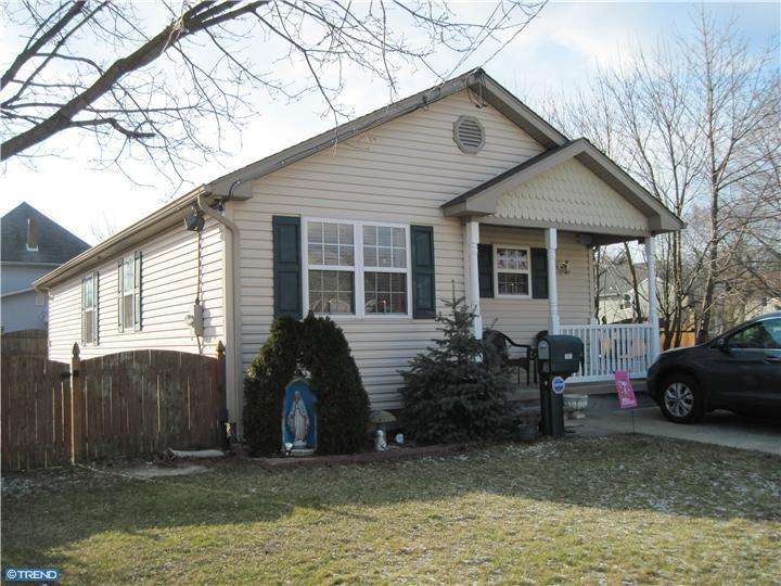 151 Pine Ave, West Berlin, NJ 08091 - photo 1