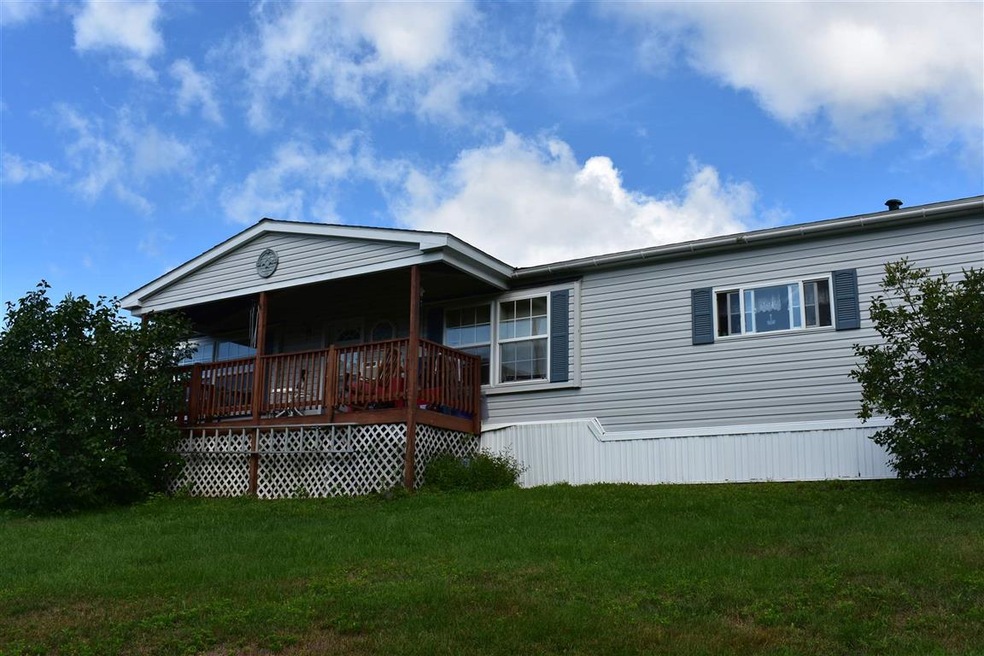 47 Ray Hill Rd, Wilmington, VT 05363 - photo 1