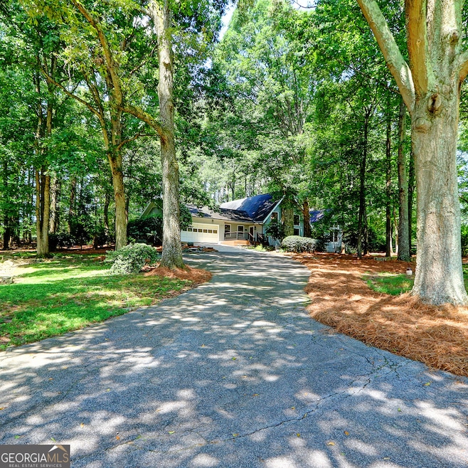 Sold $750,000 • Co-Listing Agent