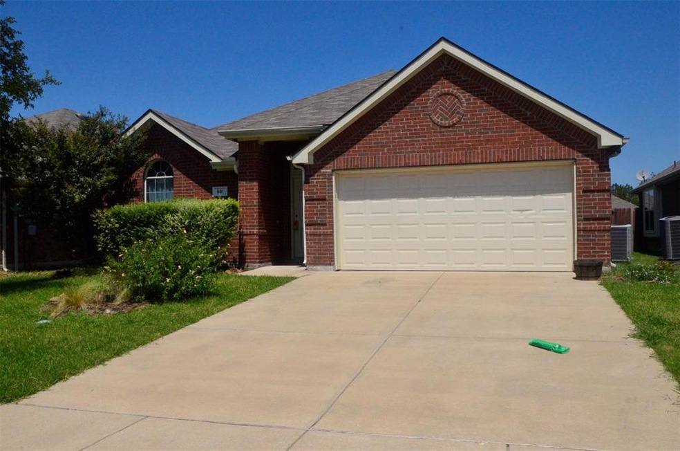 951 Bowie Dr, Lavon, TX 75166 - photo 1