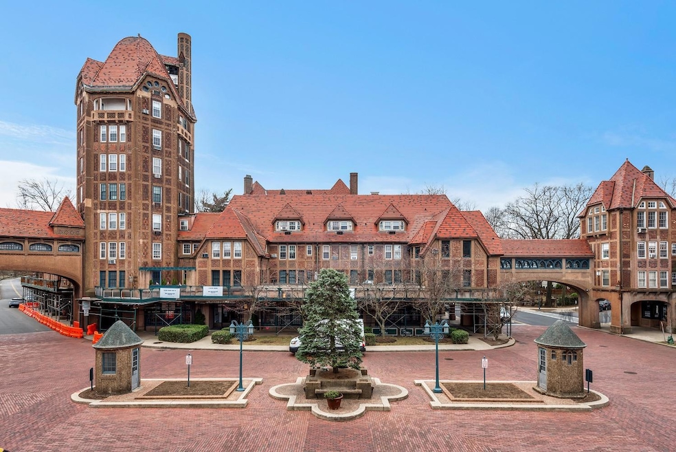 1 Station Square unit 311, Forest Hills, NY 11375 - photo 1