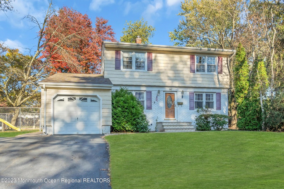 14 Daniel Dr, Matawan, NJ 07747 - photo 1