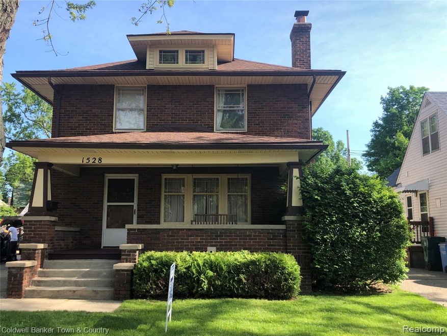 1528 W Shiawassee St.