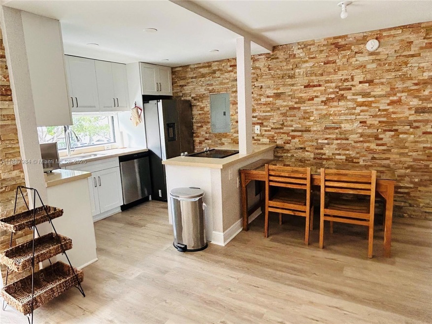 Plaza of the Americas unit 219, Sunny Isles Beach, FL 33160 - photo 1