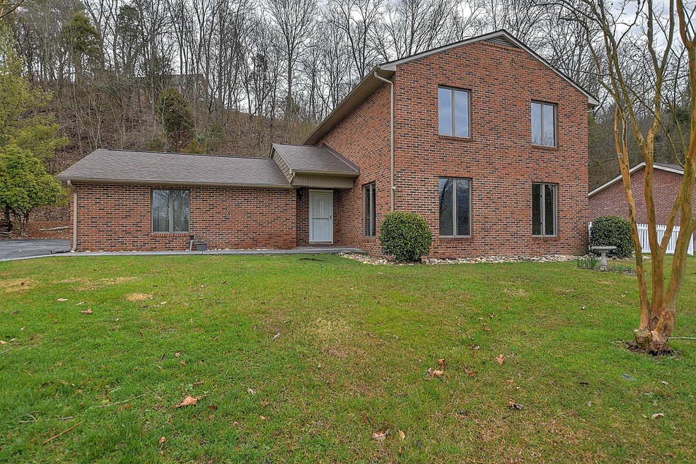 2713 Longreen