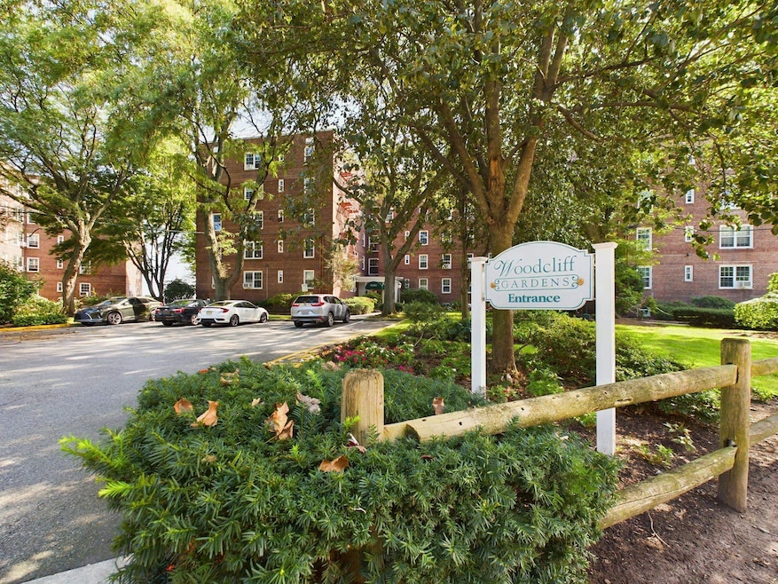 8550 Jfk Blvd E unit 3C, North Bergen, NJ 07047 - photo 1