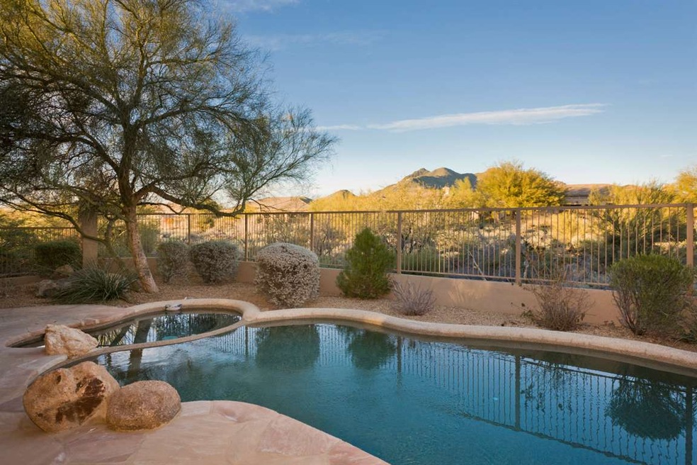 MOUNTAIN VIEWS FROM PEBBLE TEC POOL/SPA