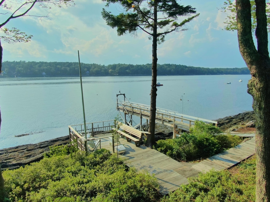 258 Gun Point Rd, Harpswell, ME 04079 - photo 1