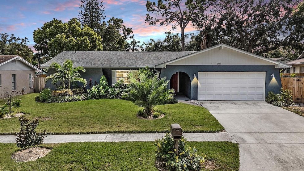 2331 Robyn Ct, Dunedin, FL 34698 - photo 1