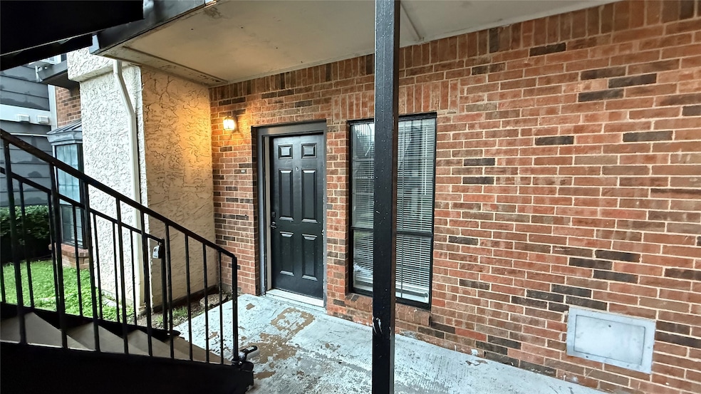 7025 Hemlock Ave unit 103B, Dallas, TX 75231 - photo 1