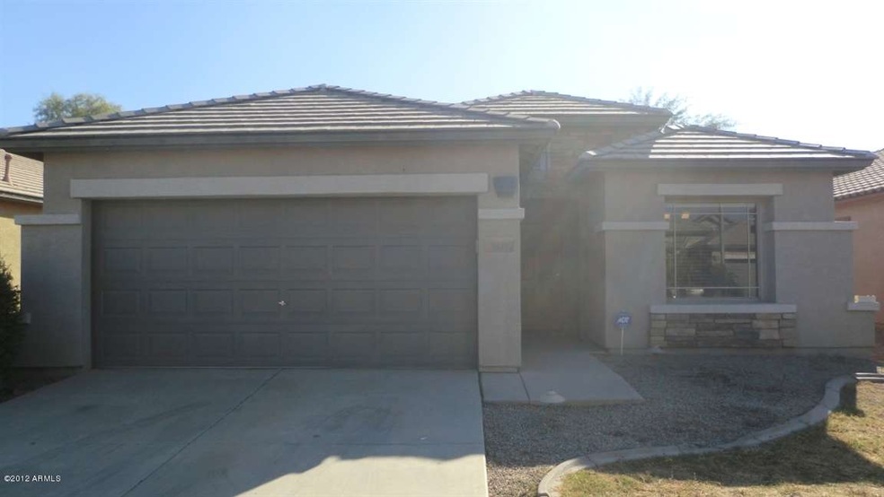 3 BEDROOM 2. BATHS