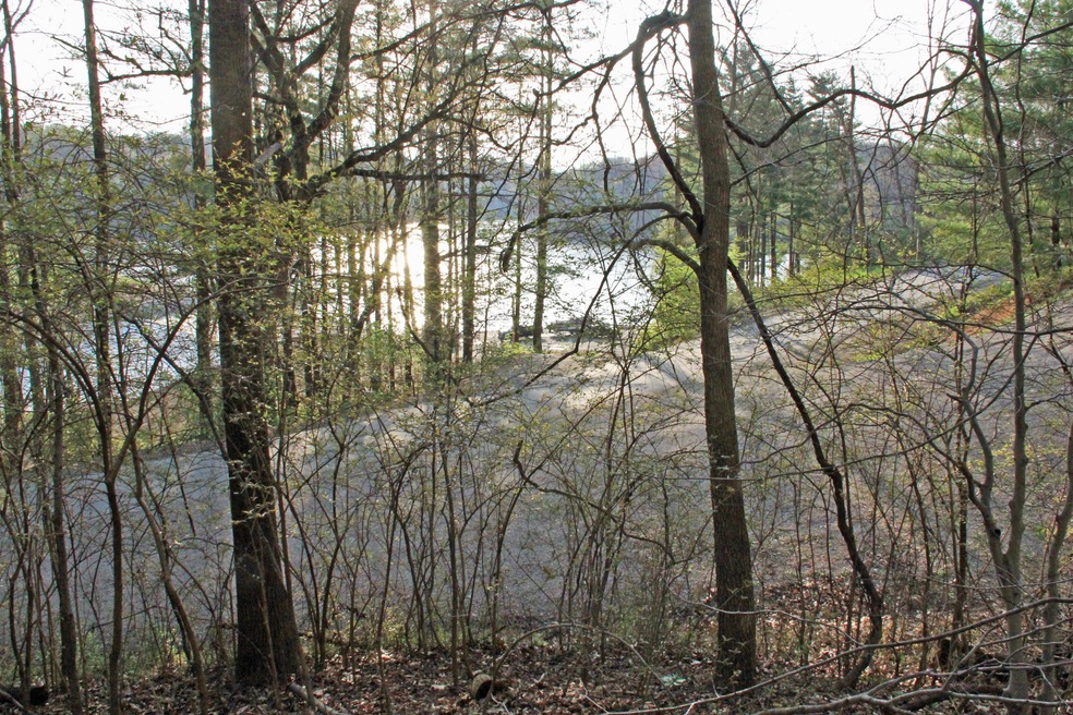 708 Natchez, Hide-A-Way Hills