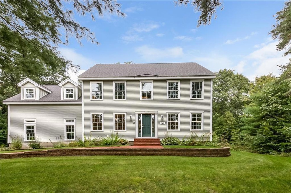 Pristine 4 BR Colonial perfectly...