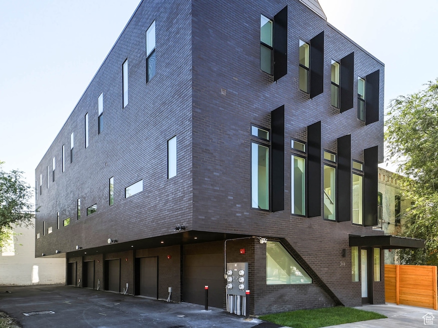 For Sale $500,000 • Co-Listing Agent