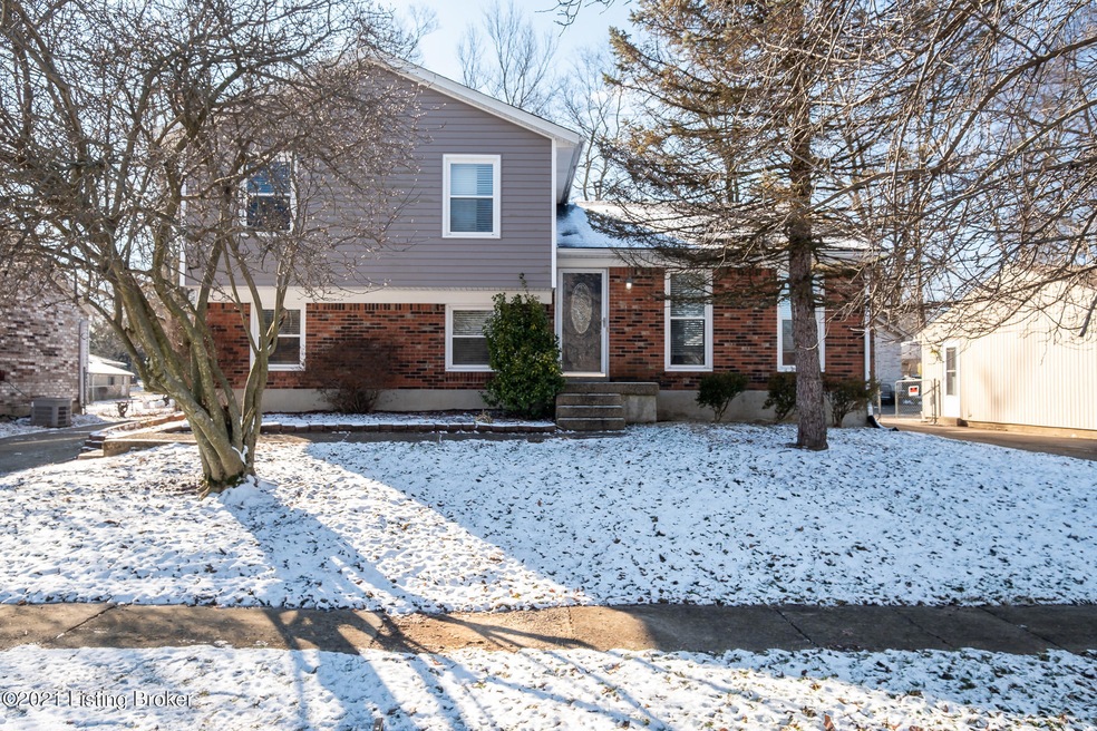 Move-In Ready J-Town Gem!