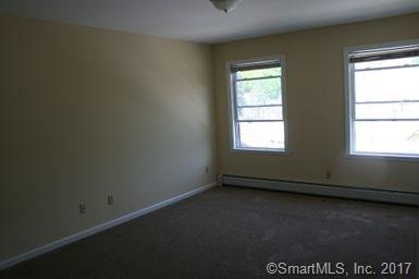 8 James St unit REAR, Danbury, CT 06810 - photo 1
