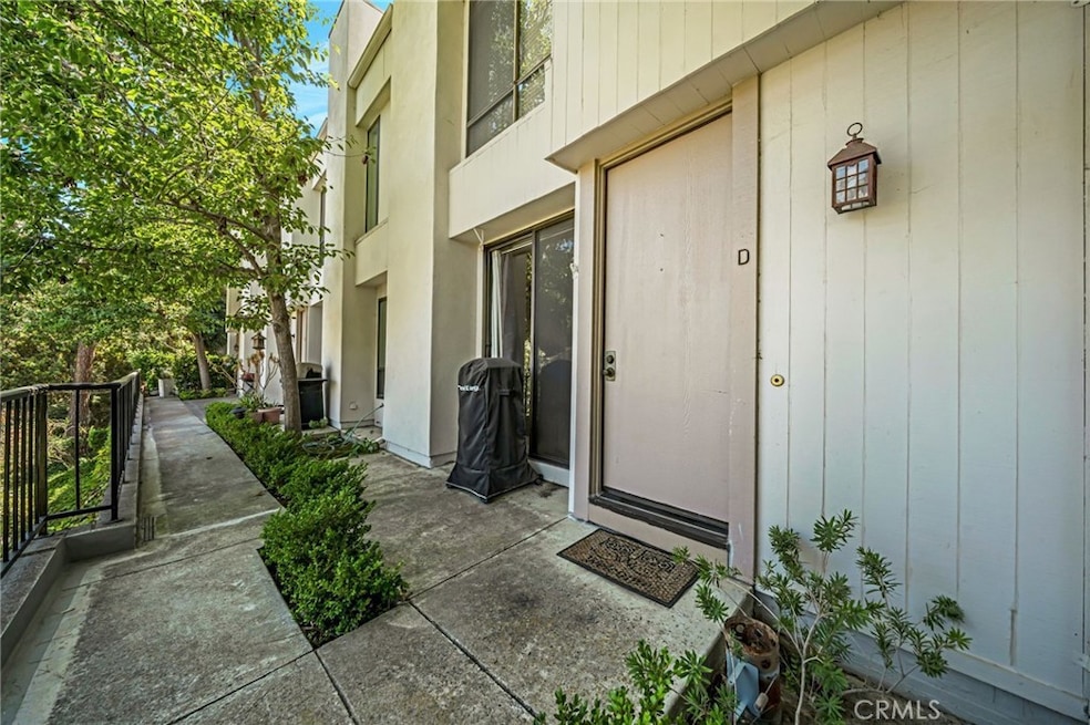 3623 W Hidden Ln unit D, Rolling Hills Estates, CA 90274 - photo 1